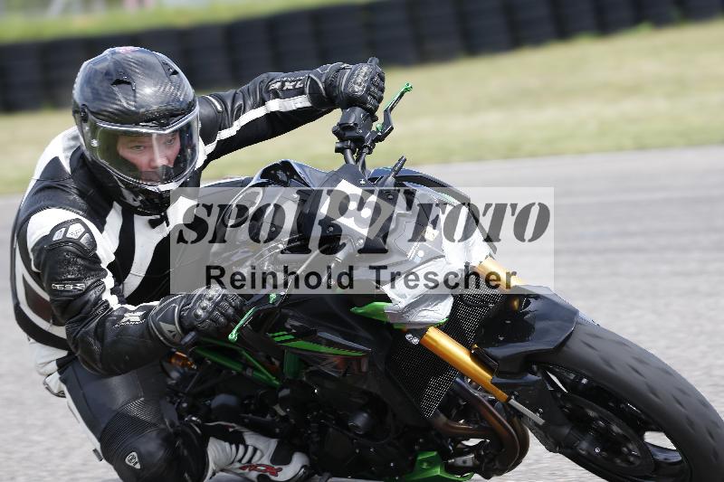 Archiv-2025/07 19.04.2025 Speer Racing ADR/Gruppe gelb/8